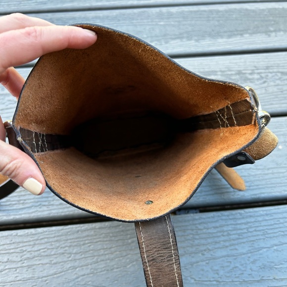 Bespoke handmade crossbody purse with artisan clasp - Picture 3 of 7